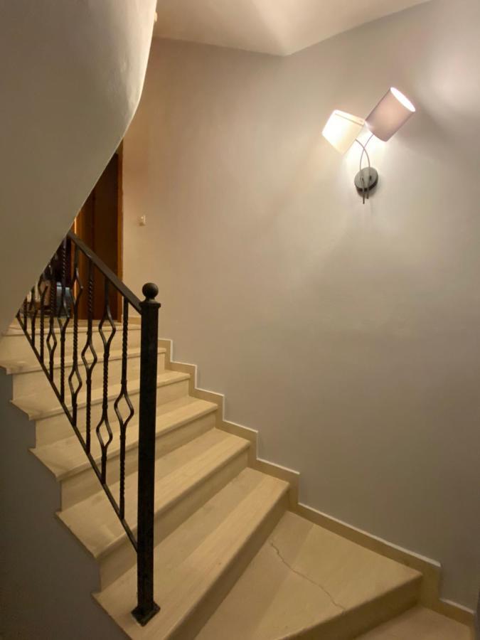 Ivy House Modern Life Near Corfu Town Apartment คอนโตกาลิ ภายนอก รูปภาพ